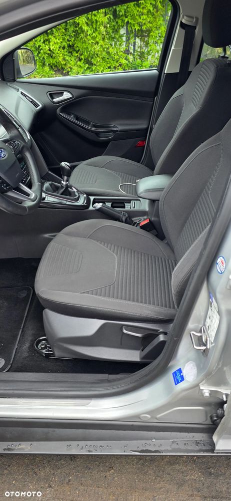 Ford Focus 1.5 EcoBoost Start-Stopp-System Titanium - 17