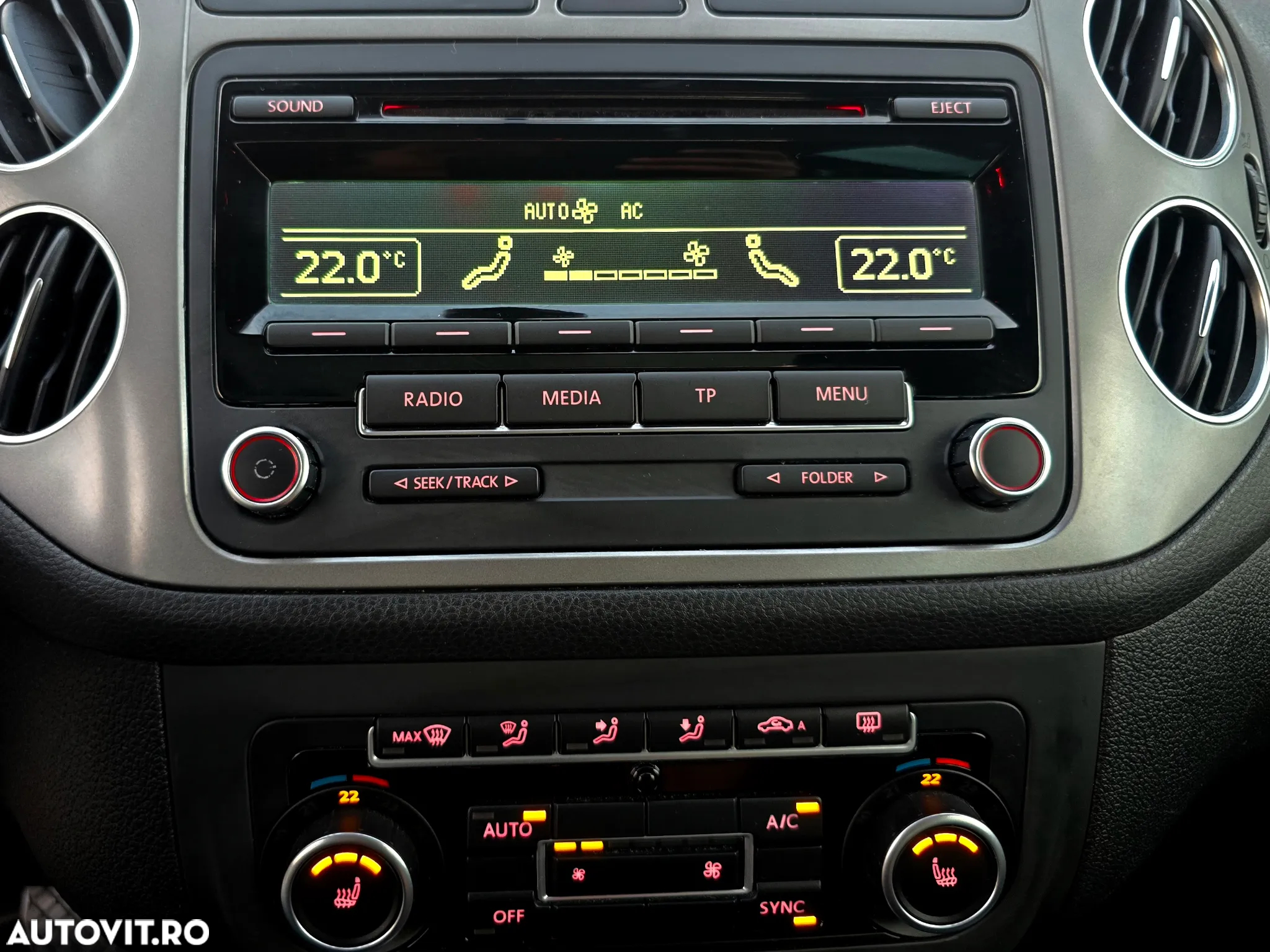 Volkswagen Golf Plus 1.4 TSI DSG MATCH - 25