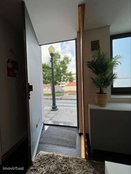 Downtown Porto | Pink Townhouse with 3 Floors - Grande imagem: 2/12