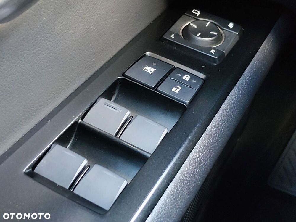 Lexus UX 200 GPF Business Edition 2WD - 27