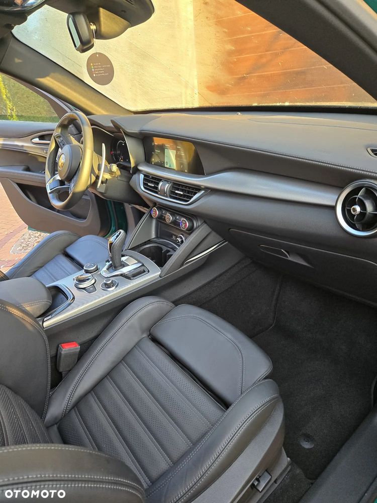 Alfa Romeo Stelvio 2.0 Turbo Veloce Q4 - 7