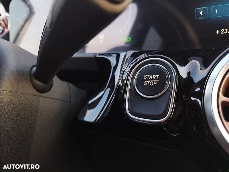 Mercedes-Benz EQA 250 - 24