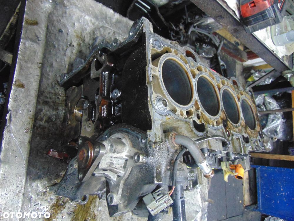 blok silnika ford mondeo mk3 1,8 16 v b4184S - 11