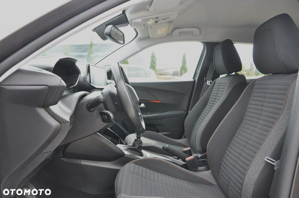 Peugeot 2008 1.2 PureTech Active S&S - 14