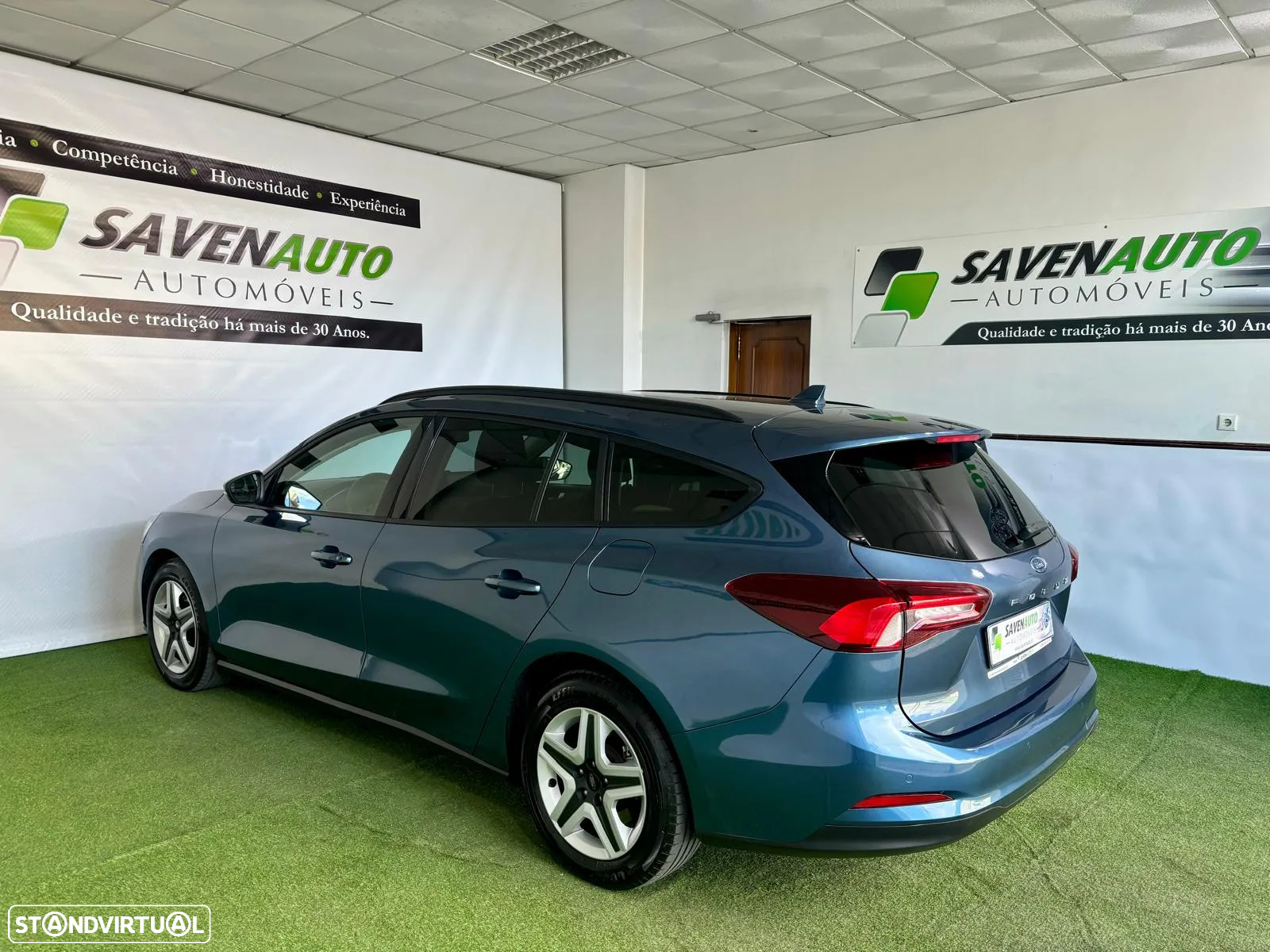 Ford Focus SW 1.0 EcoBoost Active - 34