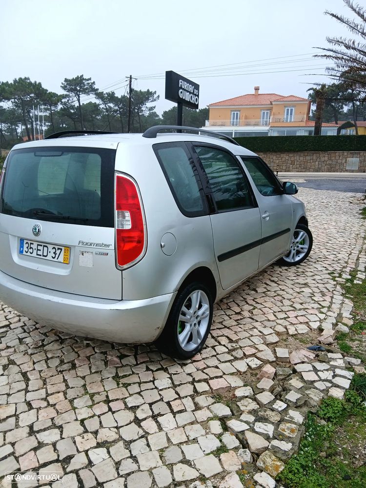 Skoda Roomster 1.4 TDI Comfort - 6
