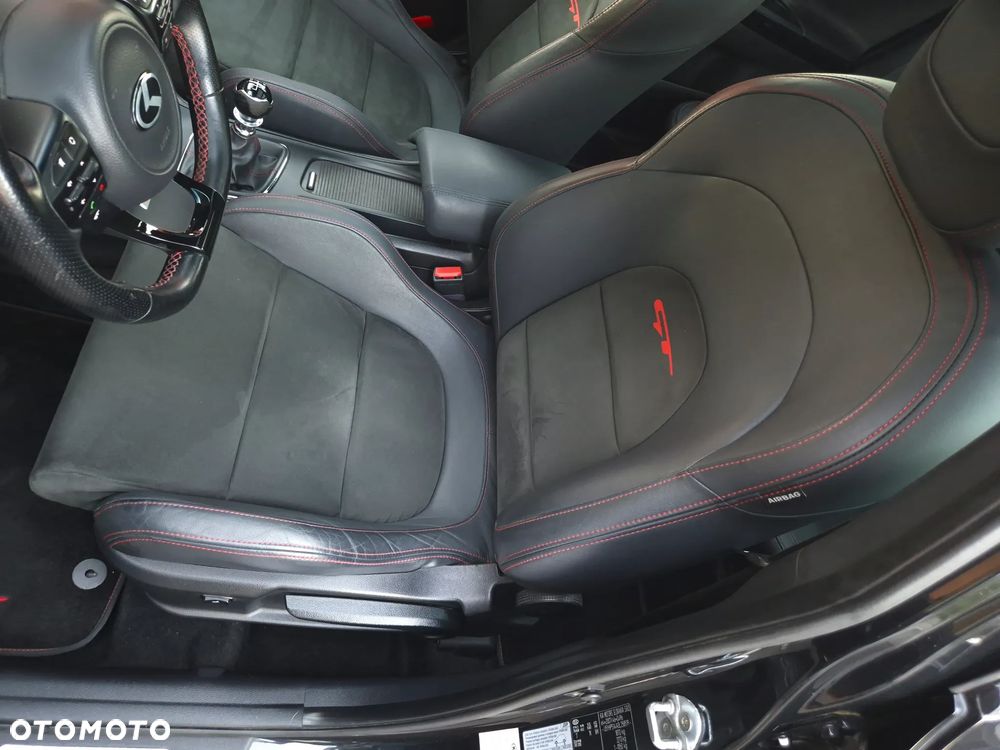 Kia Ceed 1.6 T-GDI GT-Track - 16