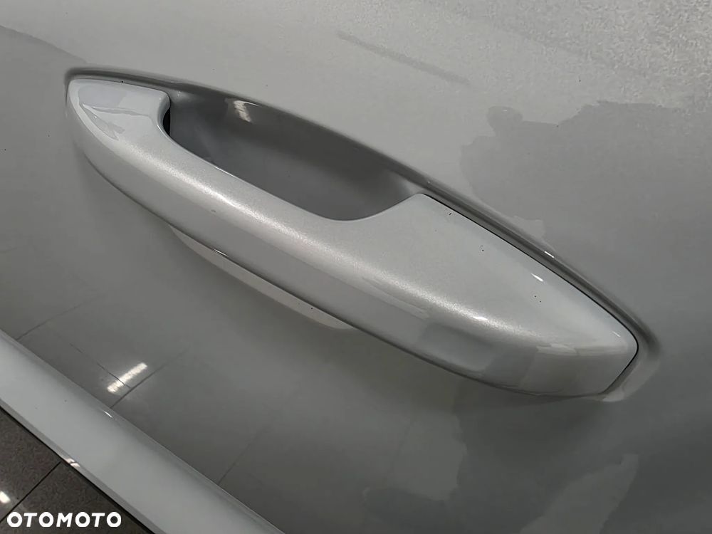 Volvo XC 40 D3 R-Design - 24