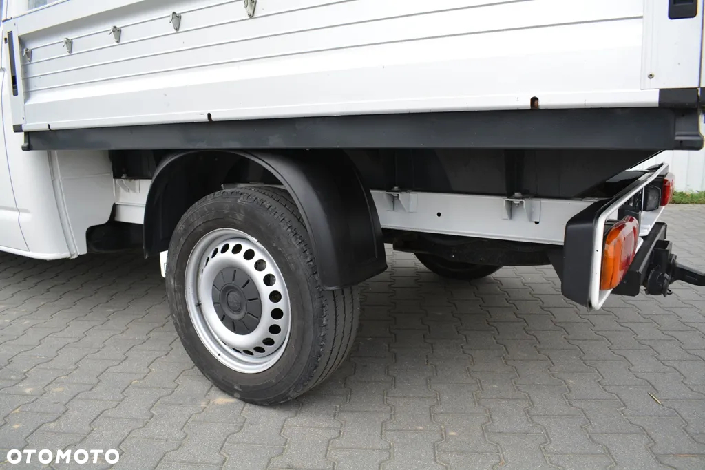 Volkswagen TRANSPORTER T6.1 DOKA - 17