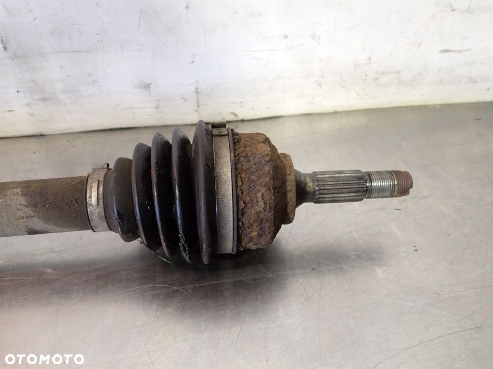 PÓŁOŚ PRAWA PEUGEOT 207  9659317980 - 3