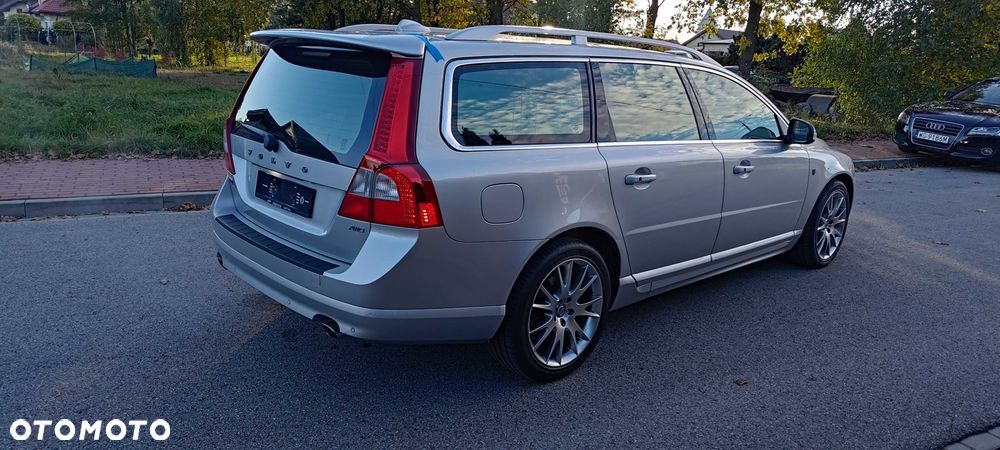 Volvo V70 - 3