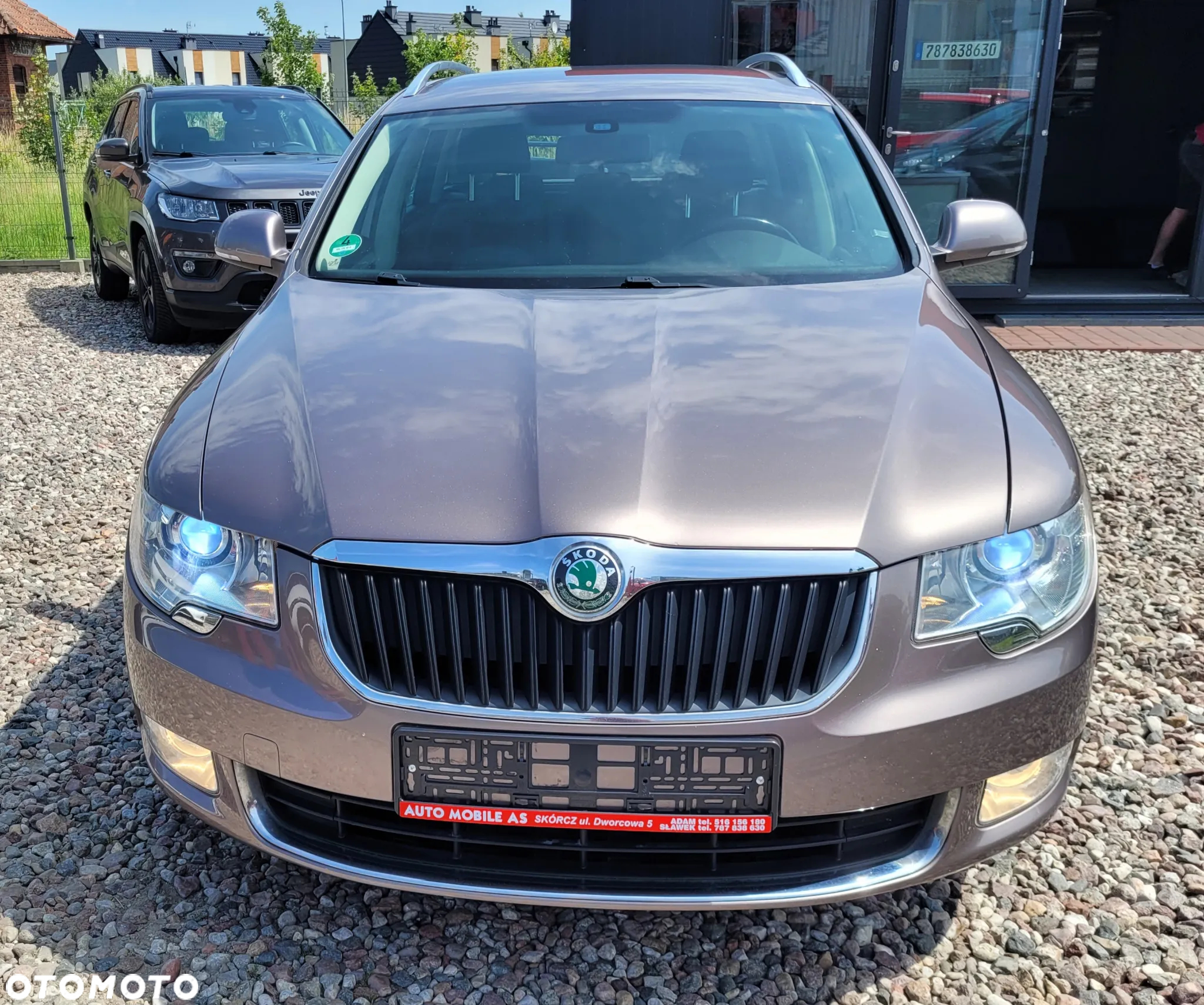 Skoda Superb 2.0 TDI Comfort DSG - 2