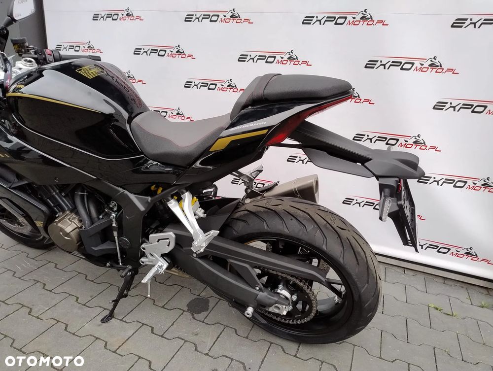 QJMOTOR SRK 800RR - 19