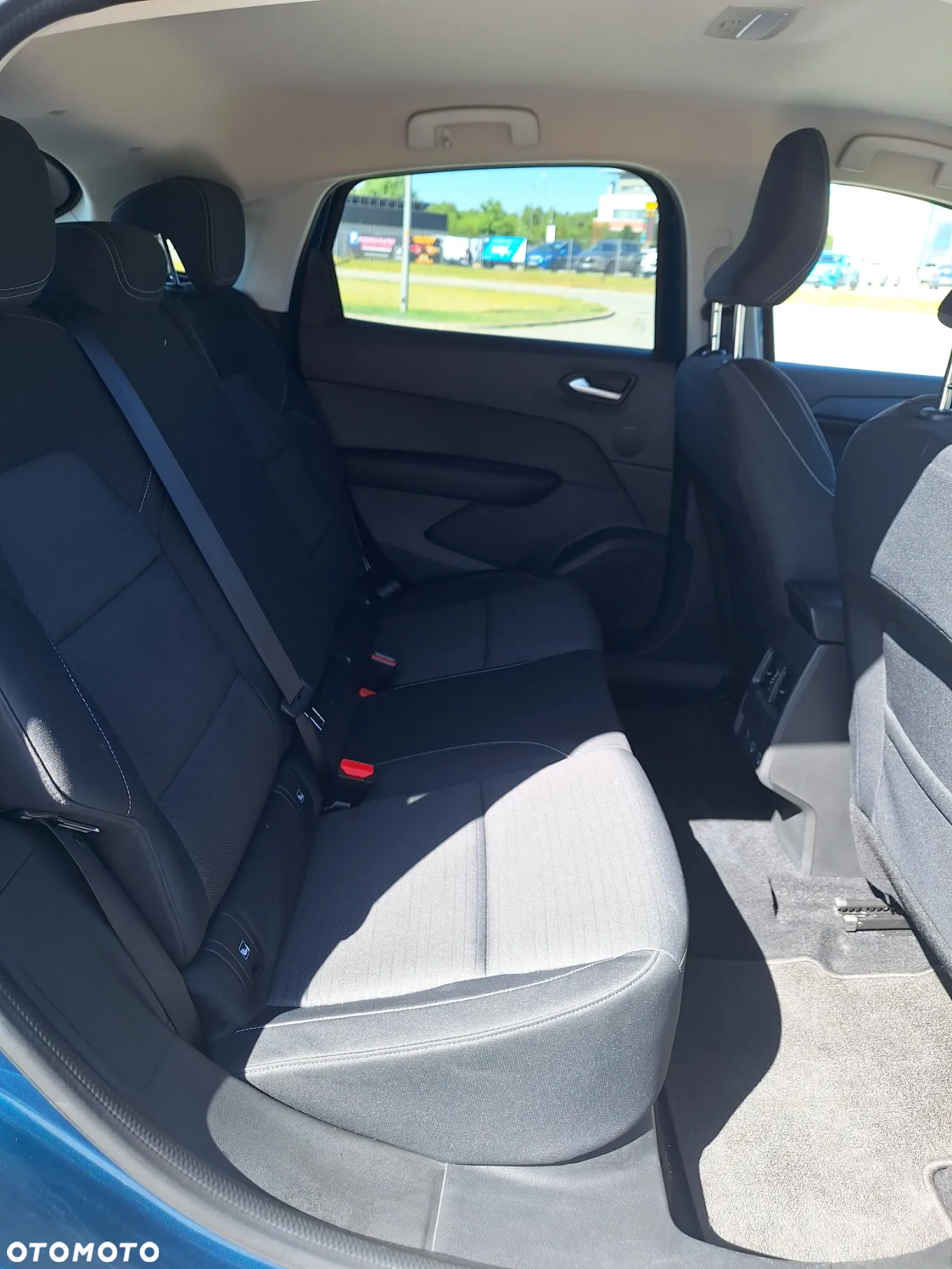 Renault Arkana TCe Mild Hybrid 140 EDC Techno - 17