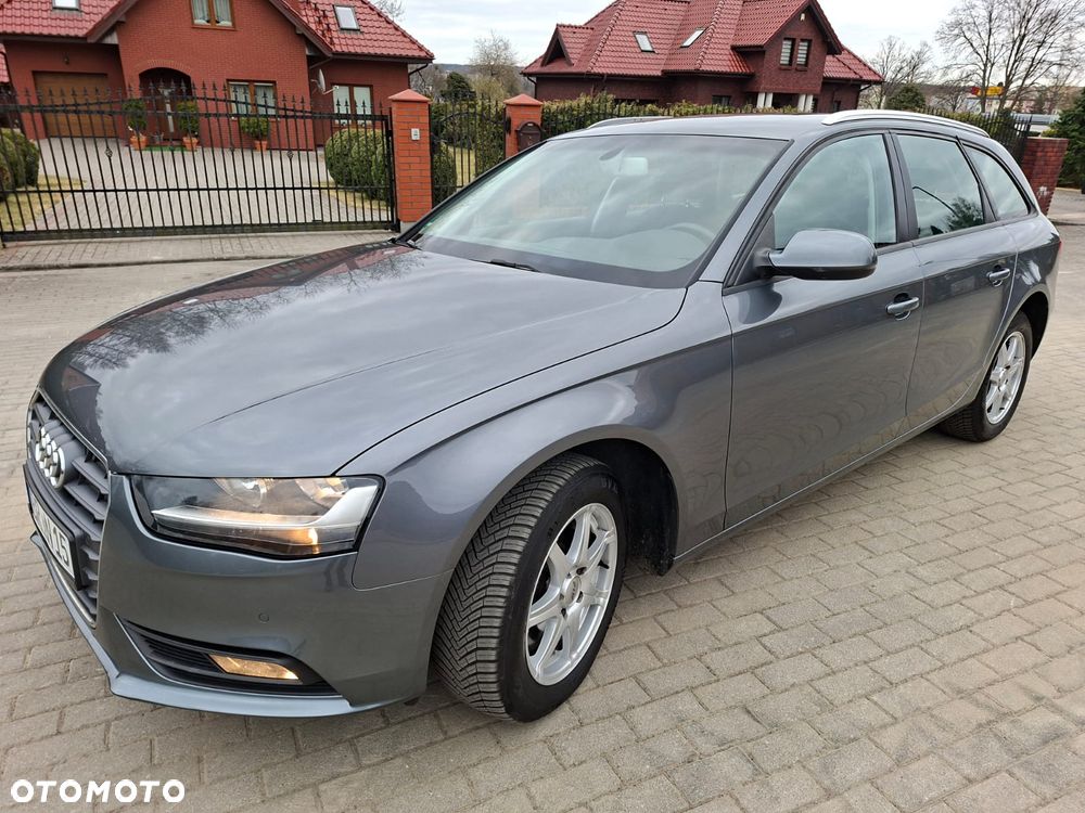 Audi A4 Avant - 1