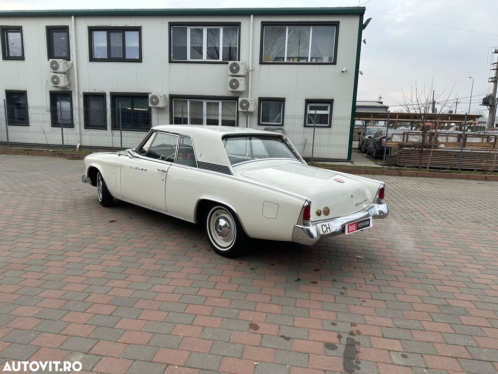 Studebaker Gran Turismo Hawk - 7