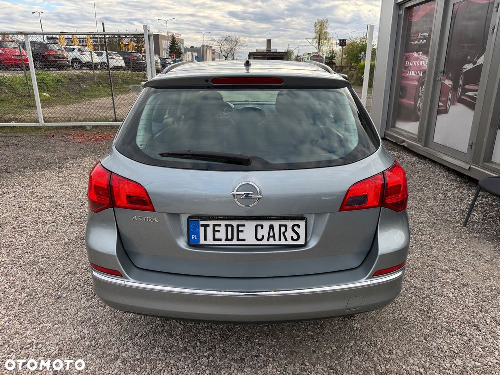 Opel Astra - 8