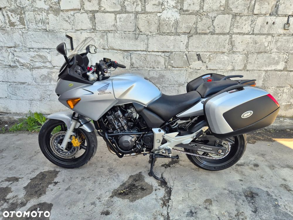Honda CBF - 15