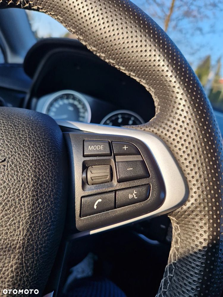 BMW Seria 2 218d - 20