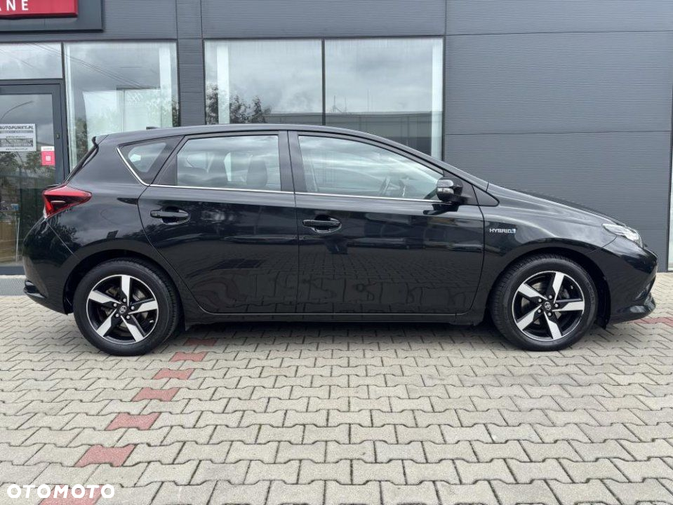 Toyota Auris - 4