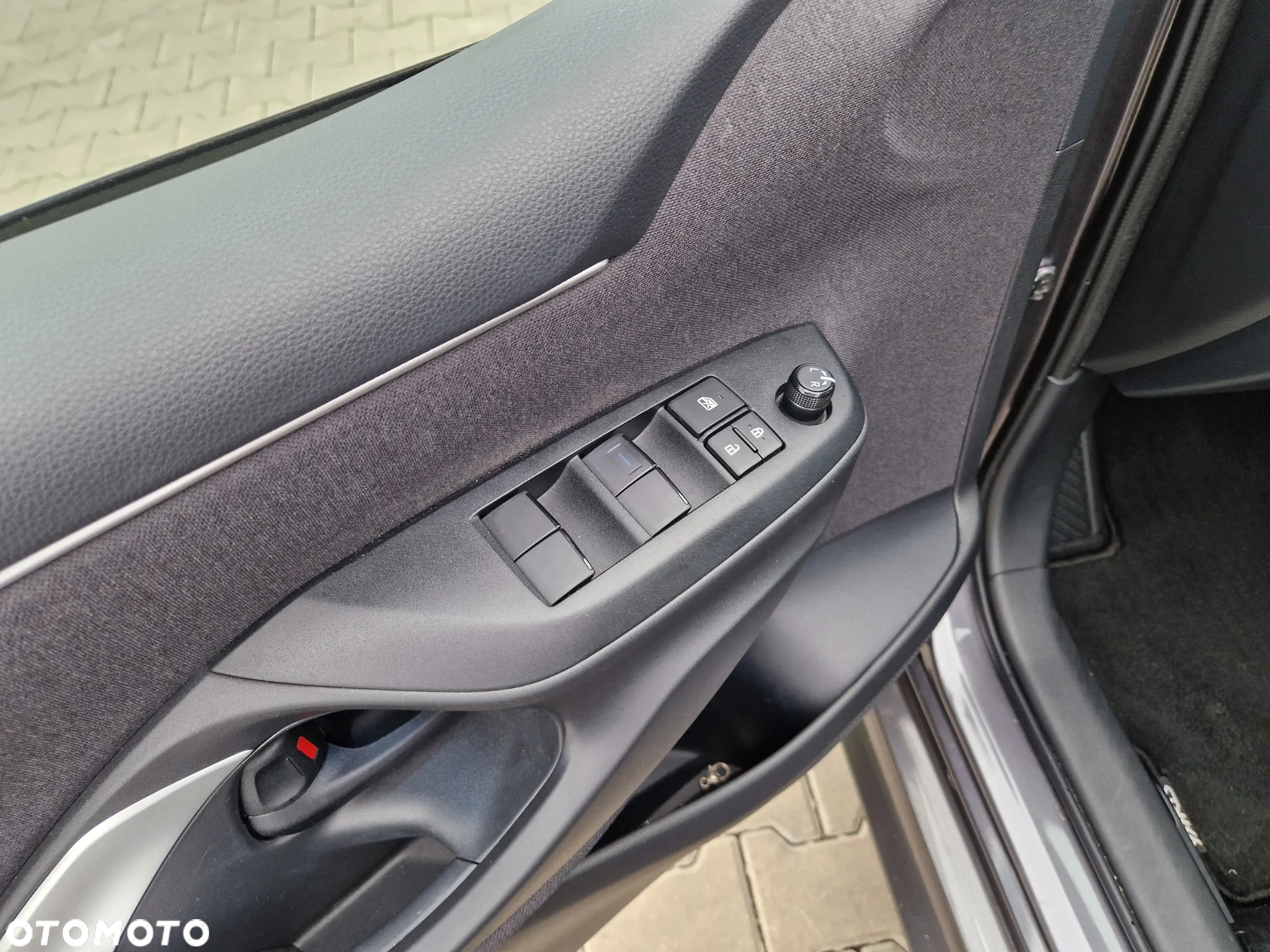 Toyota Yaris - 9