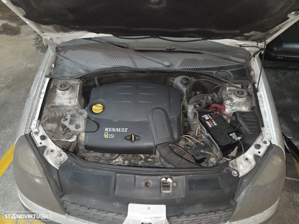 Renault Clio 1.5 dCi S - 2