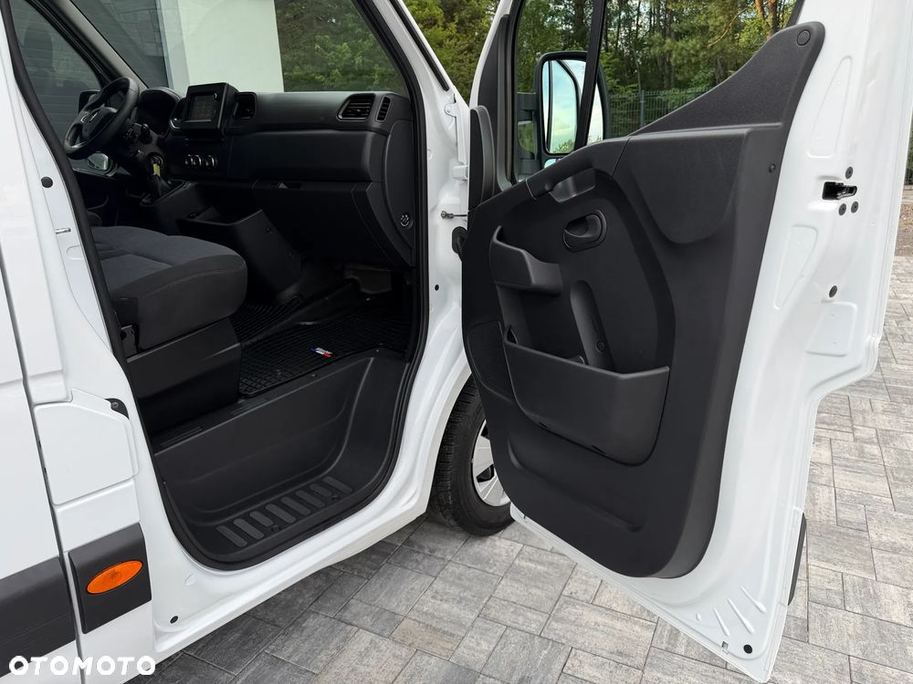 Renault Master L3H3 Bogata wersja wyposażenia / Serwisowanyy tylko w Aso Renault / Stan jak nowego! / Bezwypadkowy / 1 Właściciel / FV23% - 25
