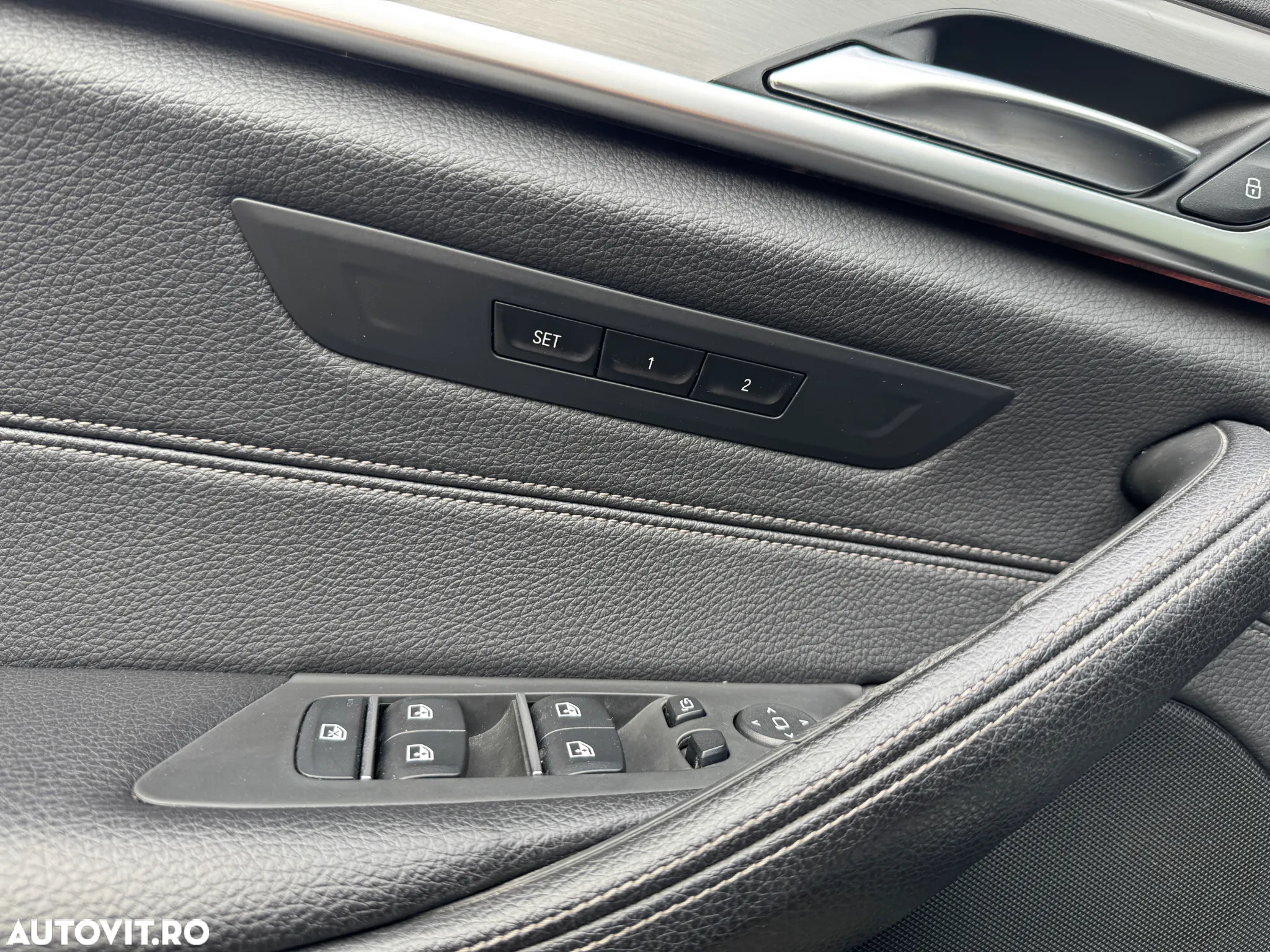 BMW Seria 5 530d xDrive AT - 12