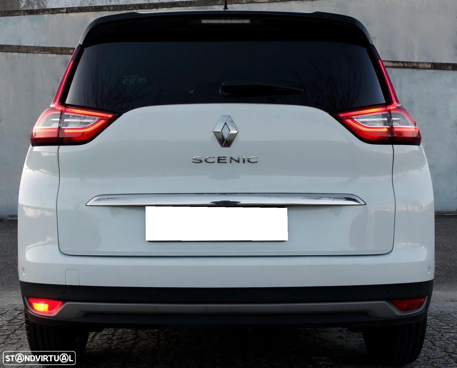 Renault Grand Scénic 1.7 Blue dCi Bose Edition EDC - 23