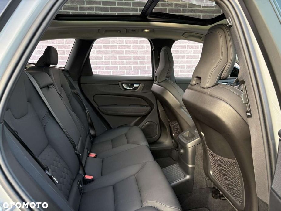 Volvo XC 60 - 18