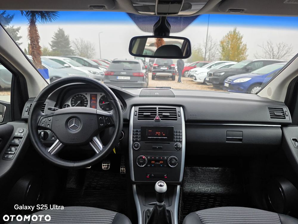 Mercedes-Benz Klasa B 200 - 34