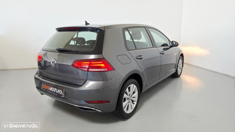 VW Golf 1.0 TSI Confortline - 5