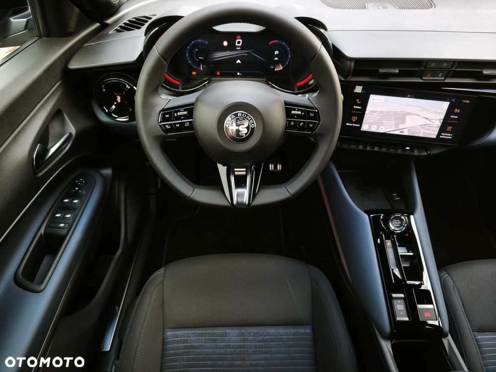 Alfa Romeo Junior 1.2 mHEV Sprint eDCT - 17