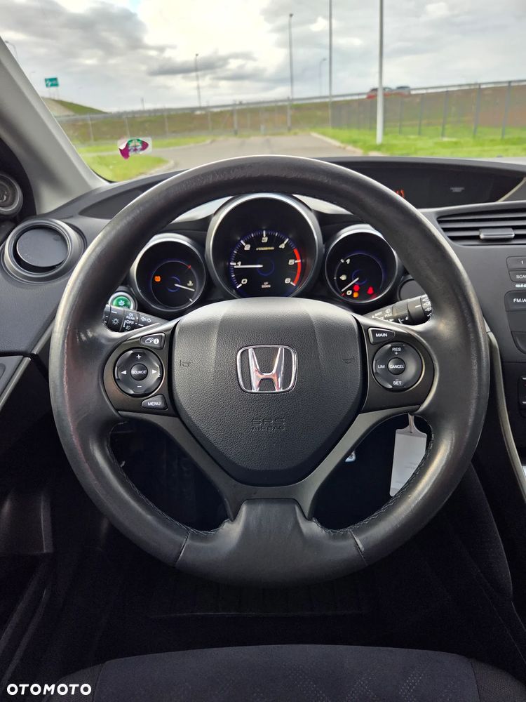 Honda Civic 2.2 i-DTEC Sport - 11