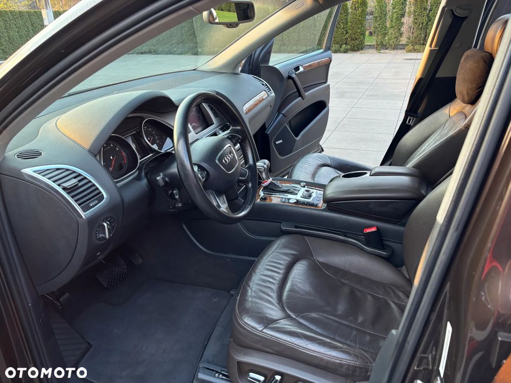 Audi Q7 - 15