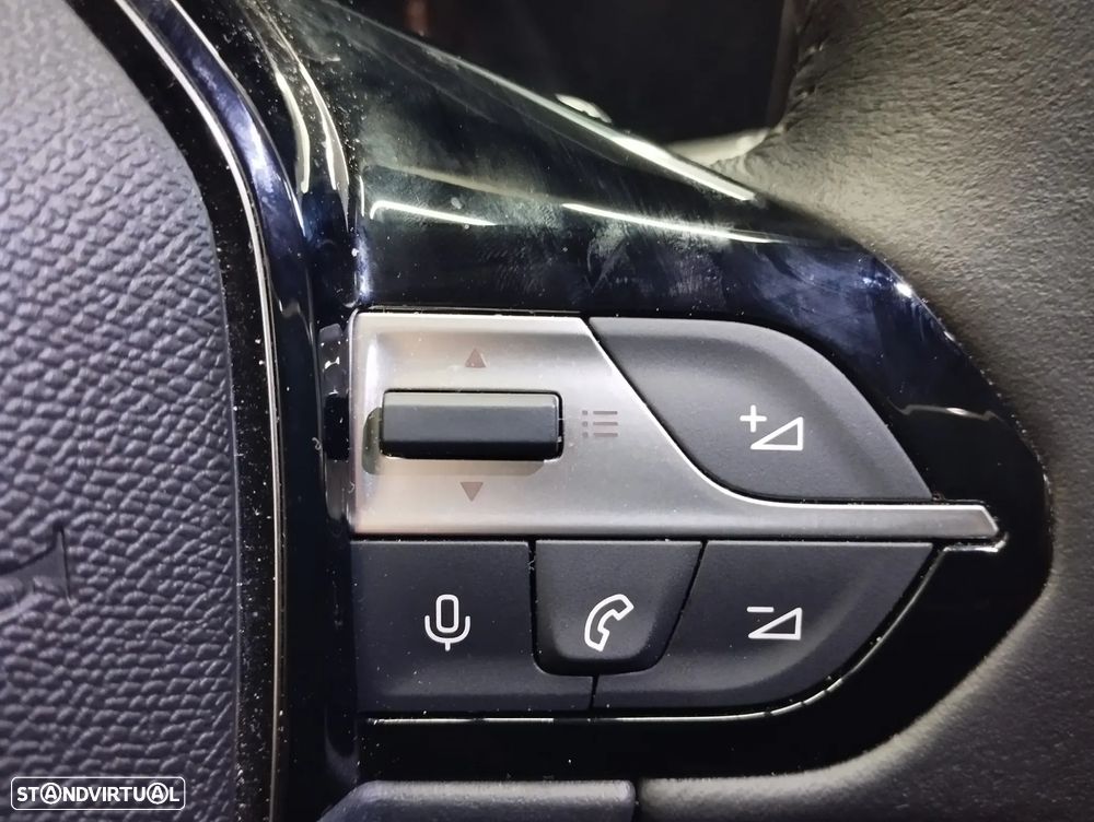 Peugeot 308 SW 1.2 PureTech Allure Pack EAT8 - 21