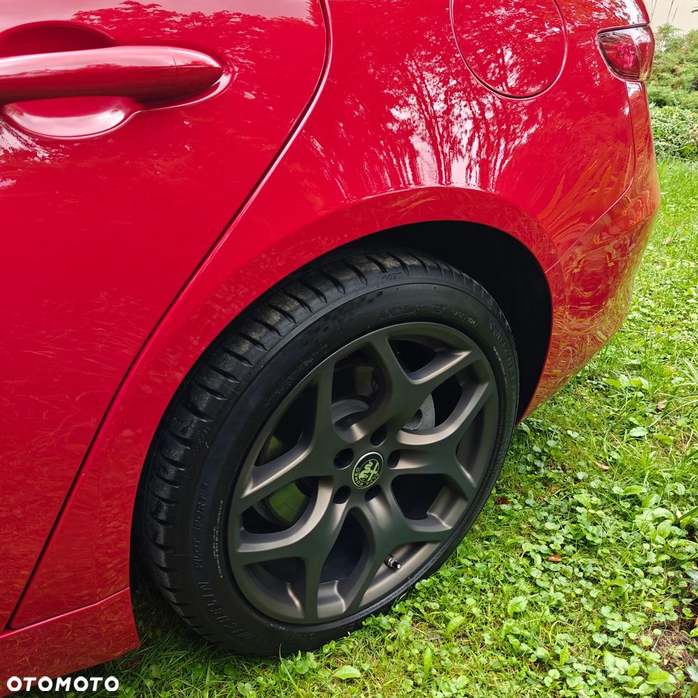 Alfa Romeo Giulia 2.0 Turbo Super - 10