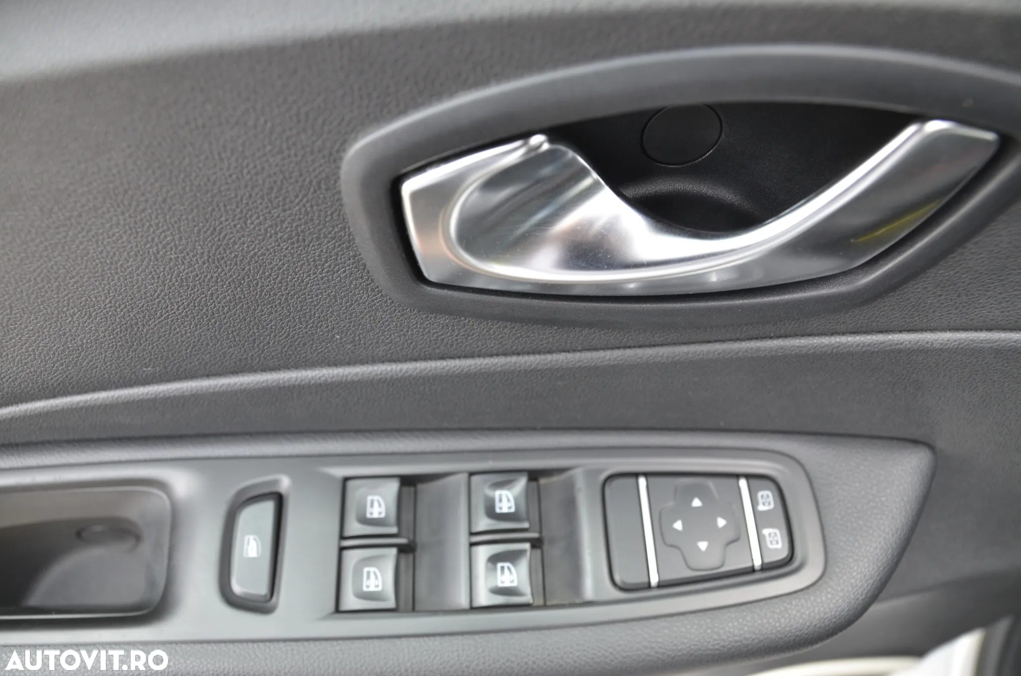 Renault Captur (ENERGY) dCi 90 INTENS - 24