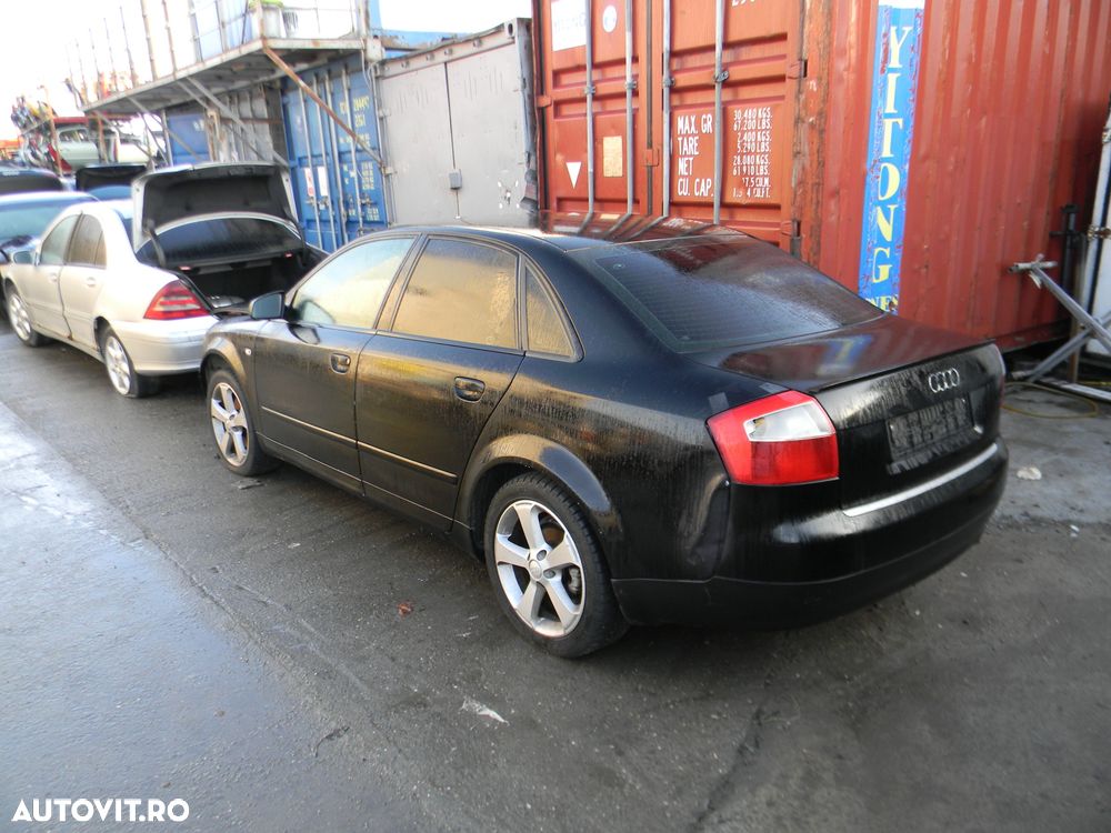 Dezmembrari  Audi A4 B6 (8E)  2000  > 2004 1.9 TDI Motorina - 2