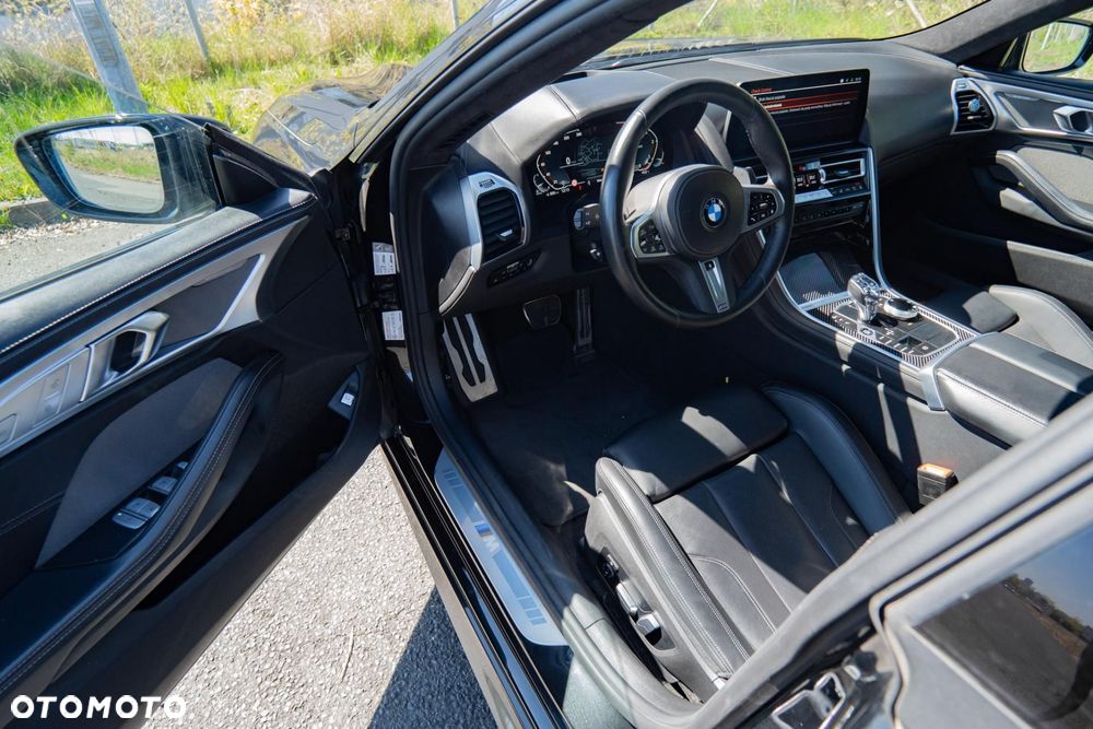 BMW Seria 8 840d xDrive mHEV - 10