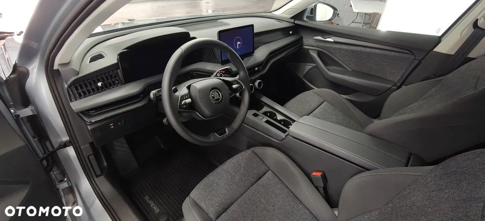 Skoda Superb 1.5 TSI mHEV Essence DSG - 11