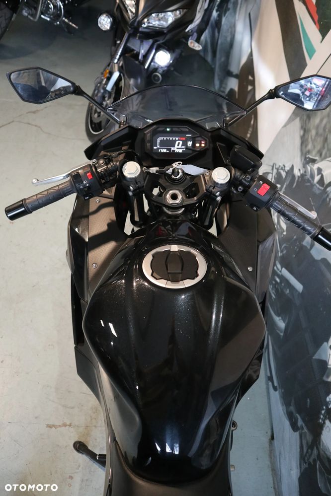 Kawasaki Ninja - 2