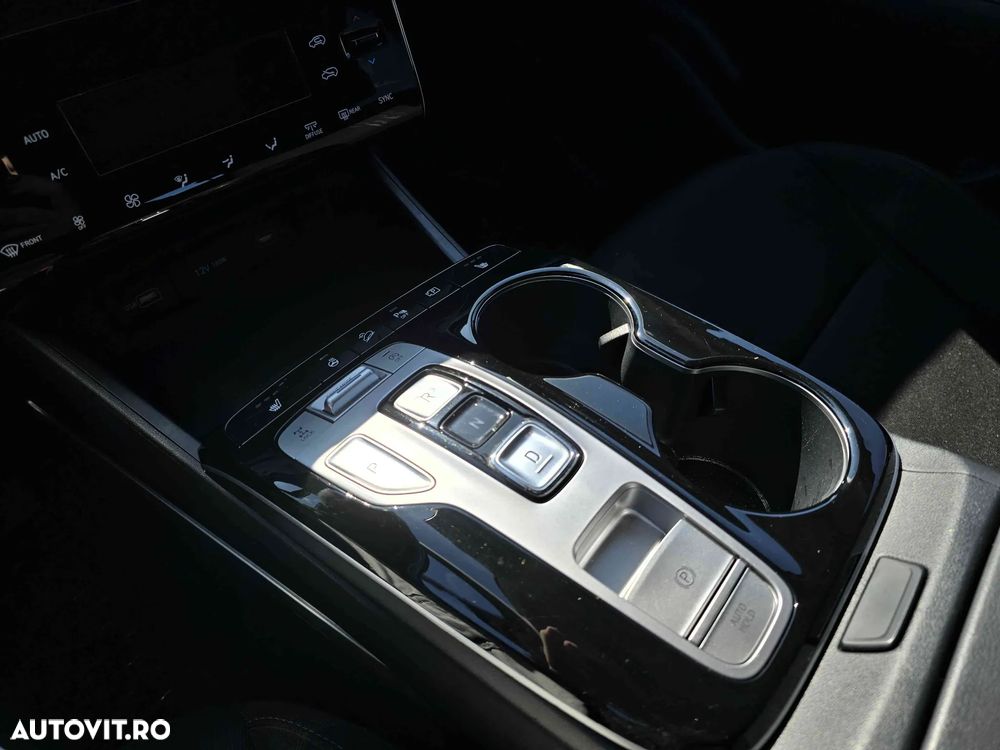 Hyundai Tucson - 14