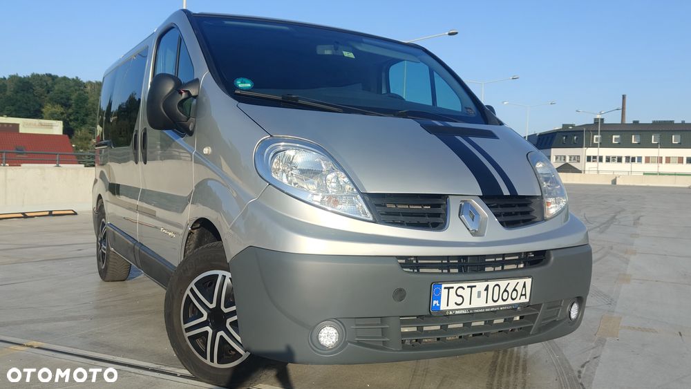 Renault Trafic 2.5 dCi 150 FAP Passenger L1H1 Quickshift Privilège - 28