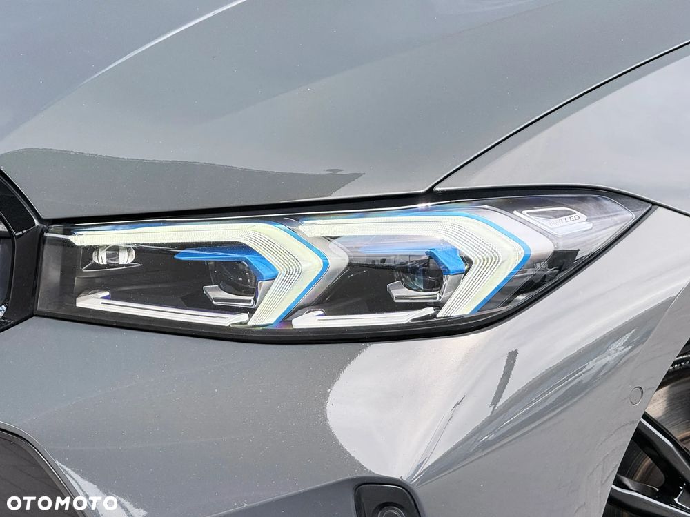 BMW Seria 3 320d xDrive M Sport - 11