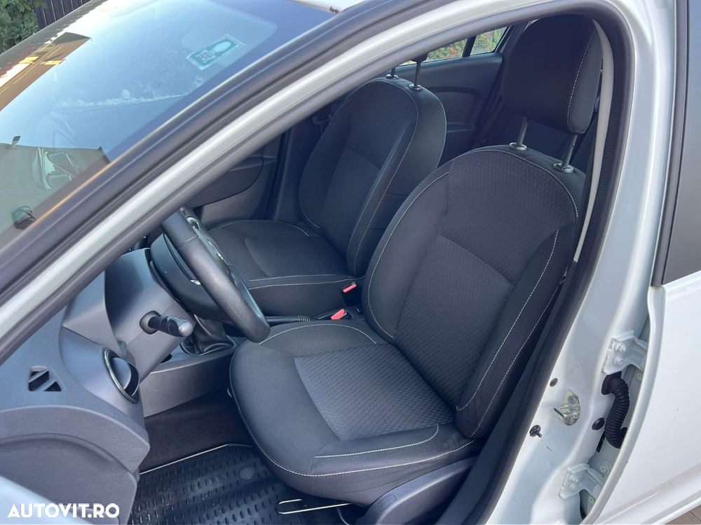 Dacia Logan 1.5 DCI Laureate - 8