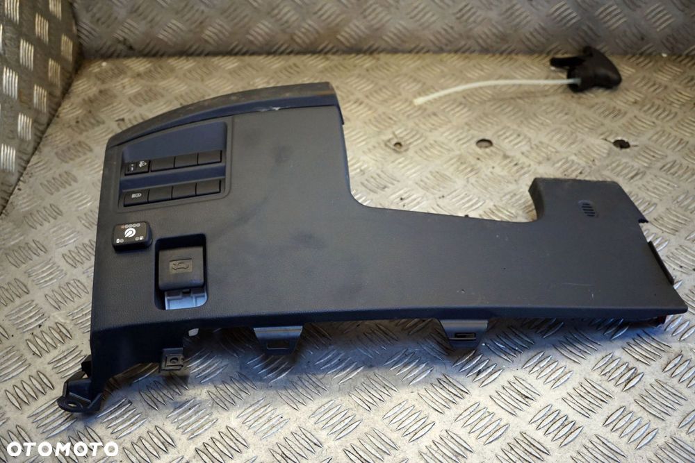 OSŁONA OBUDOWA DESKI YARIS CROSS 55480-0D260-C1 TOYOTA 2020- - 1