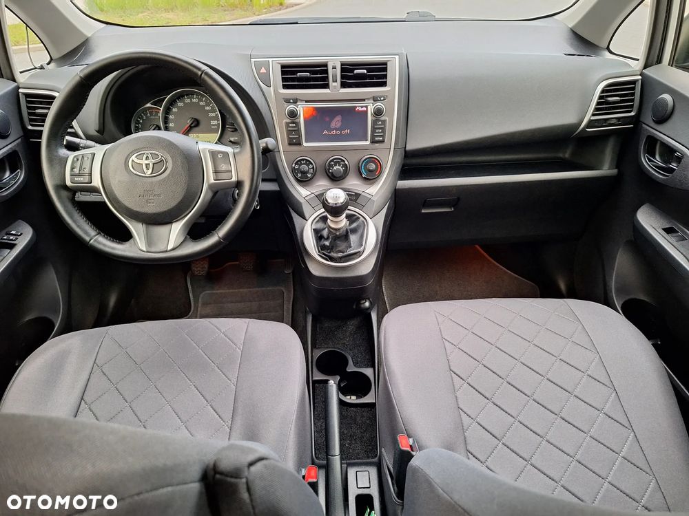 Toyota Verso S 1.33 Life - 15