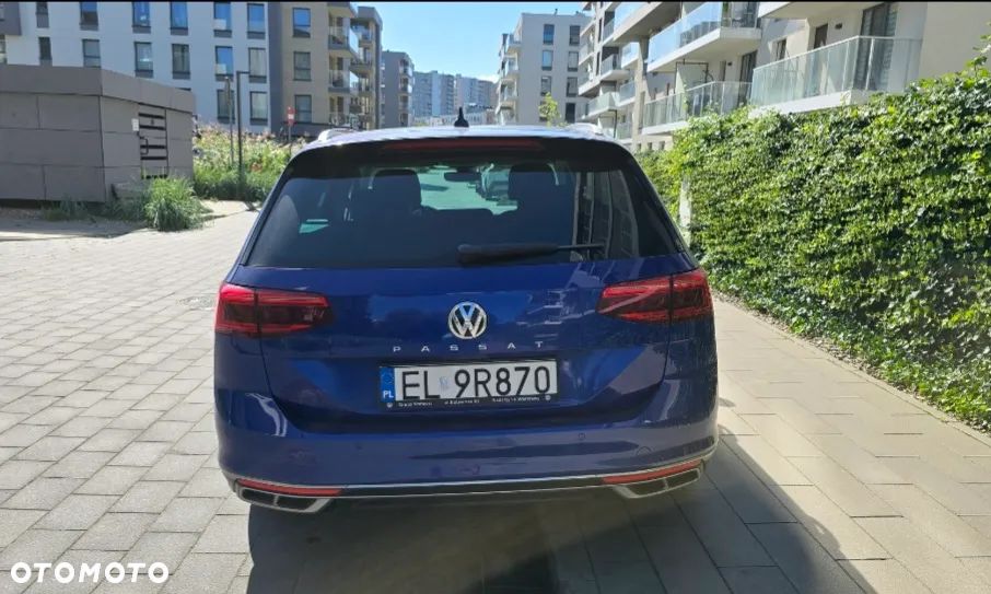 Volkswagen Passat 2.0 TSI Elegance DSG - 4