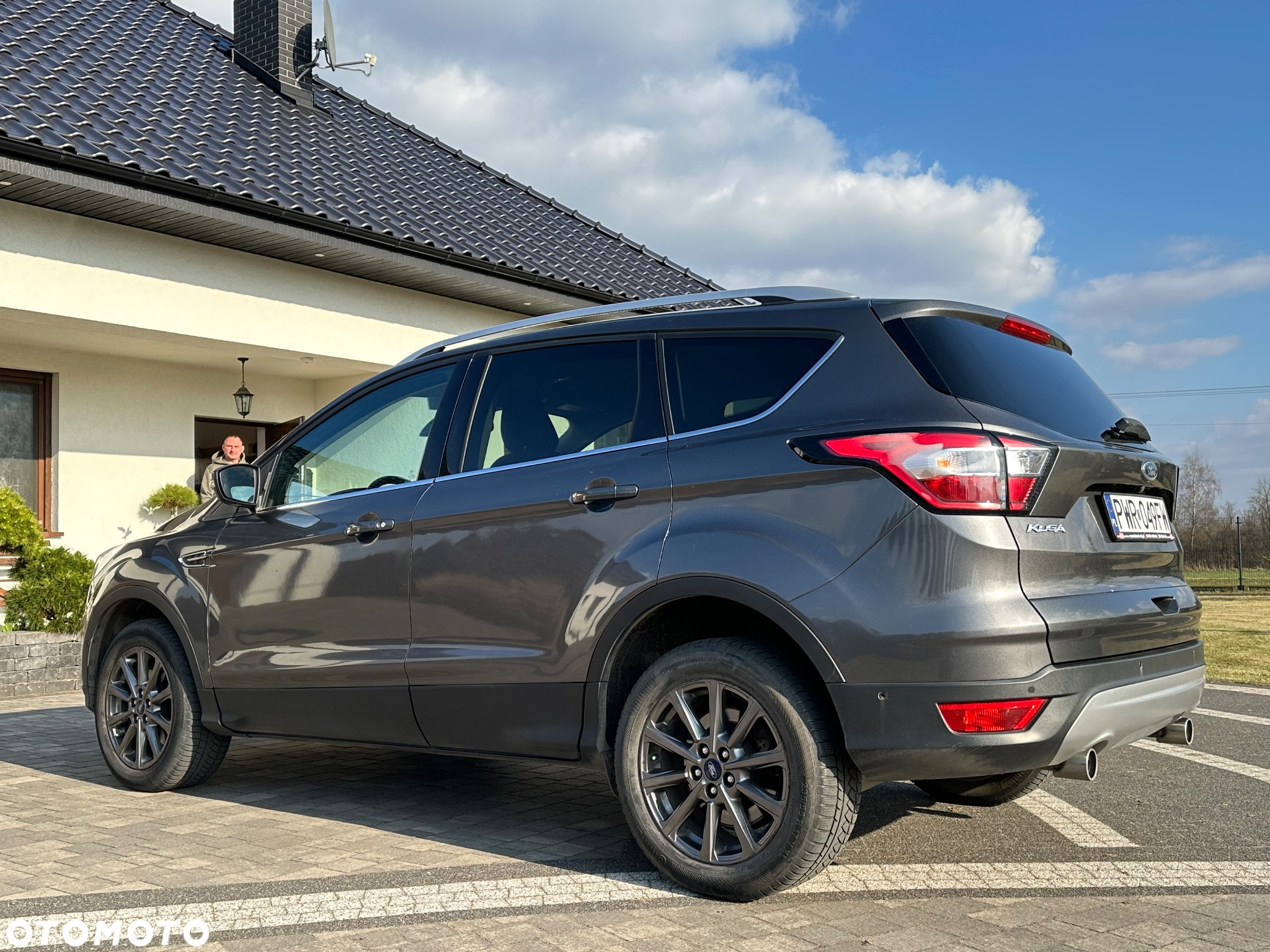 Ford Kuga - 11